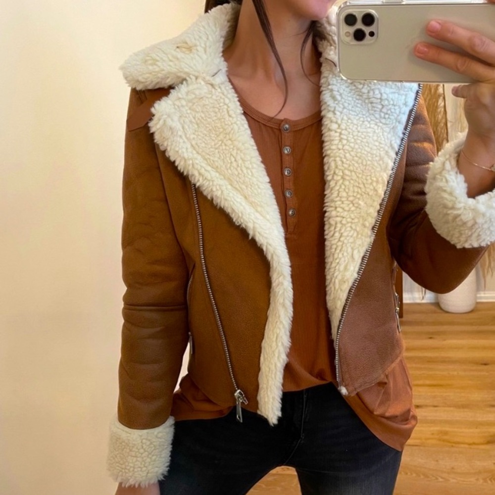 🔃 Reposh Faux Leather + Fur Jacket | Camel 🤎 NWT